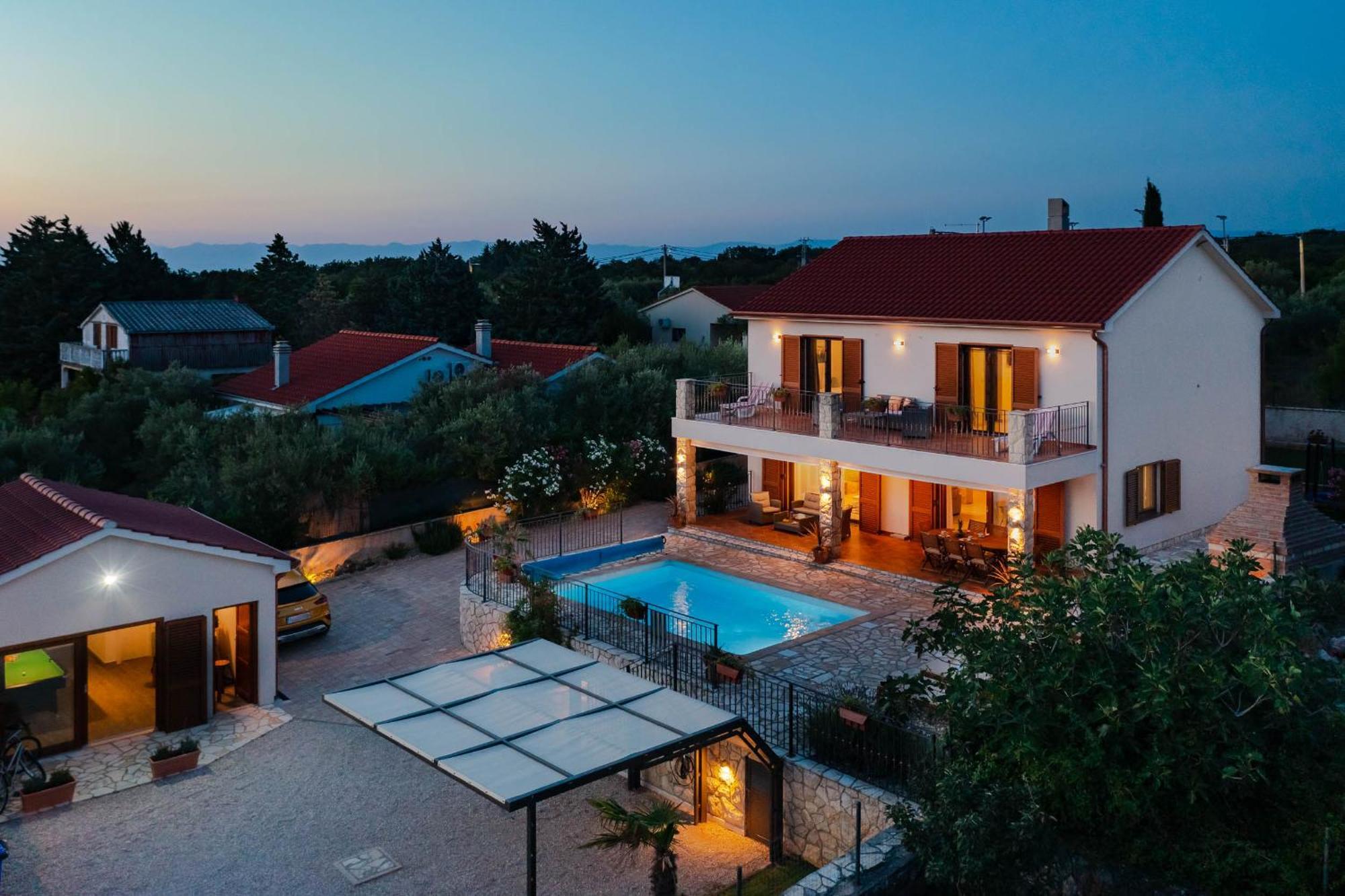 Villa Sara - Perfect Family Holiday Brzac ภายนอก รูปภาพ