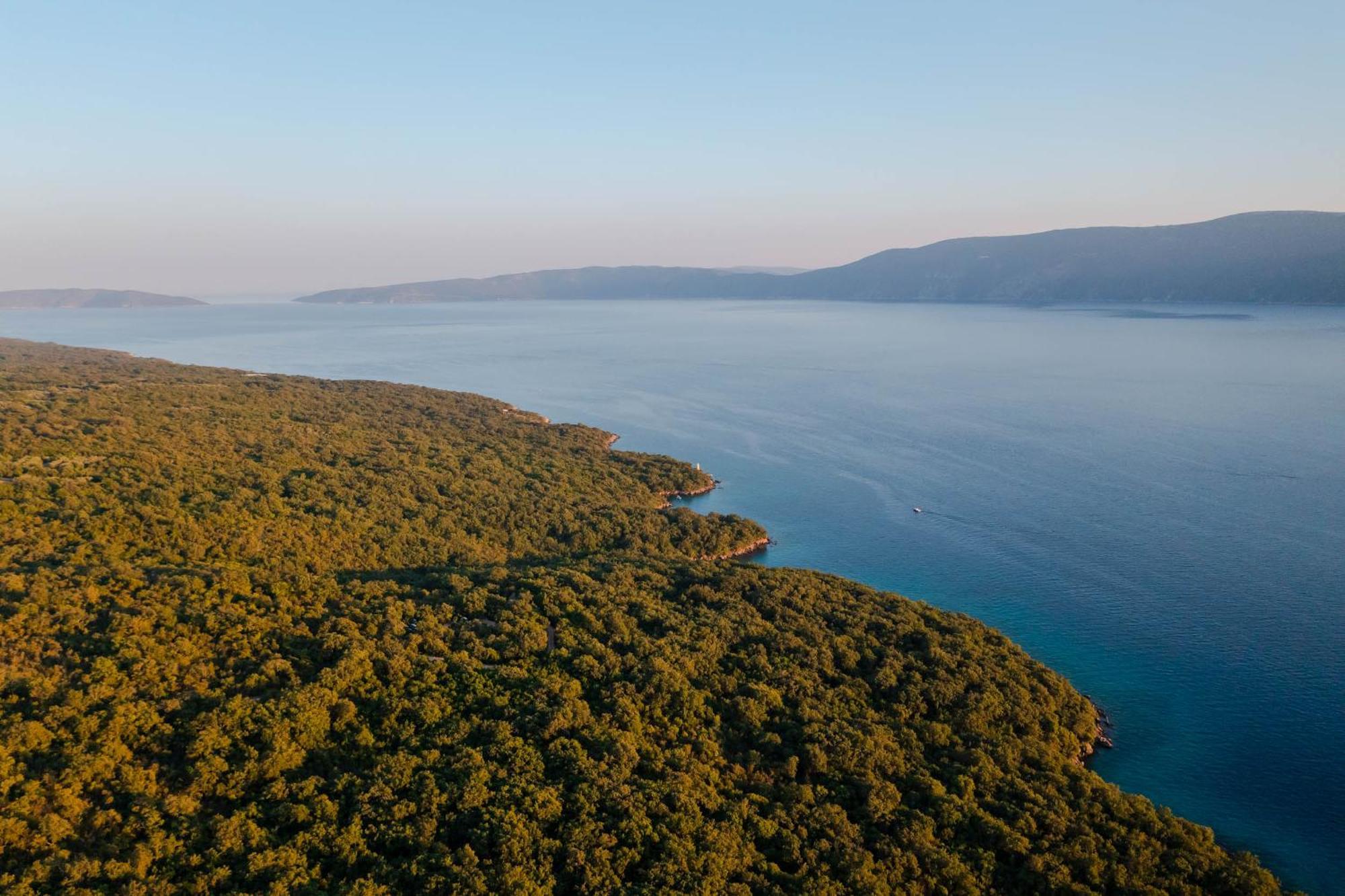 Villa Sara - Perfect Family Holiday Brzac ภายนอก รูปภาพ