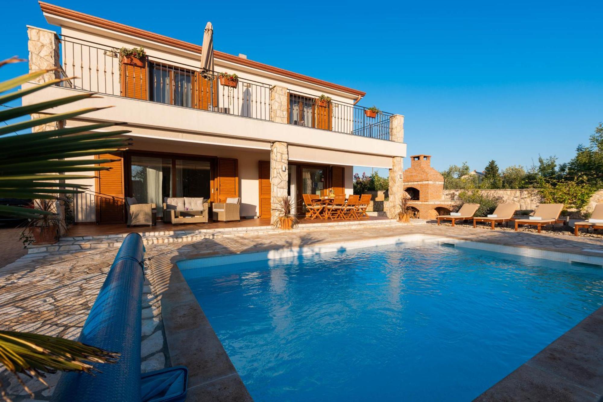 Villa Sara - Perfect Family Holiday Brzac ภายนอก รูปภาพ